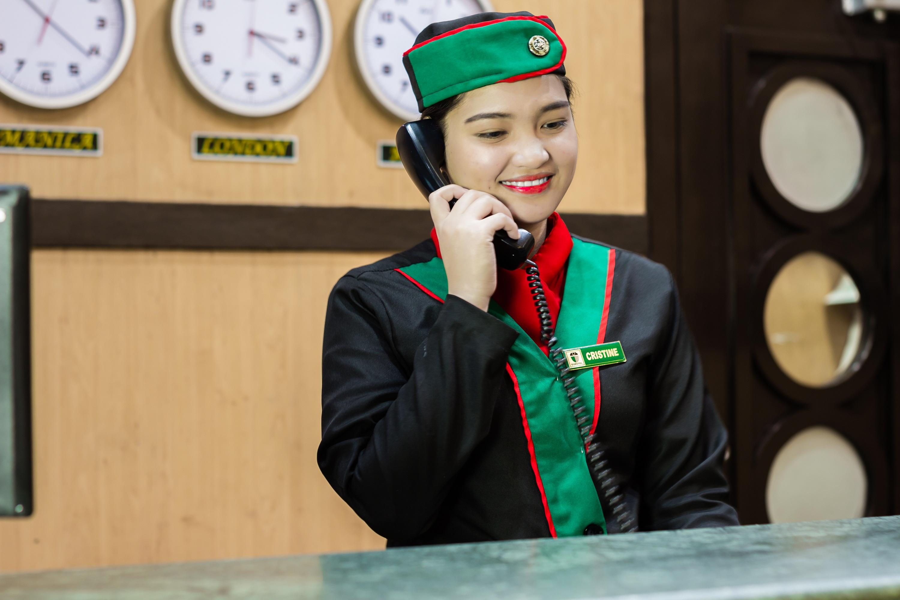 Eurotel Vivaldi Araneta Quezon City Buitenkant foto