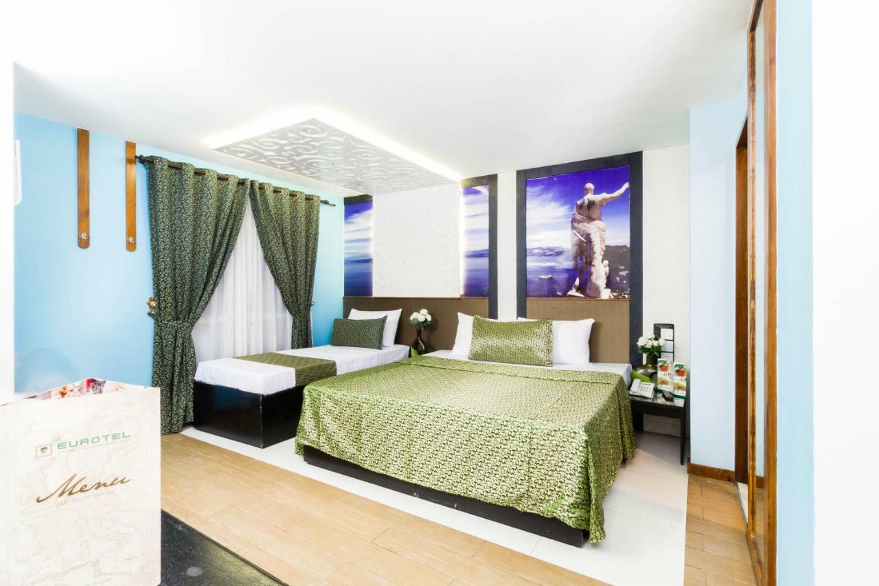 Eurotel Vivaldi Araneta Quezon City Buitenkant foto